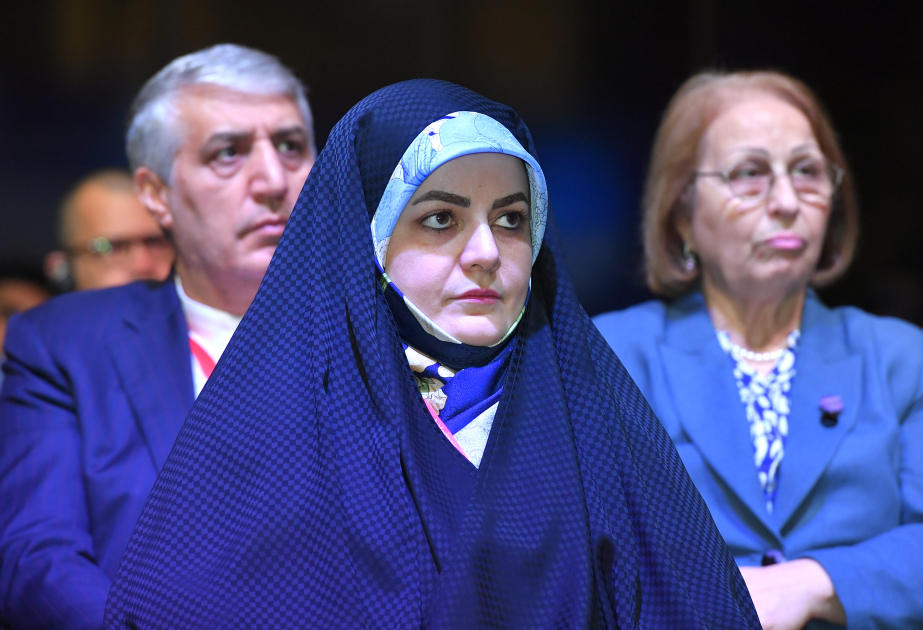 İranda uşaqlara&nbsp;uyğunsuz məzmuna qarşı&nbsp;yaş təsdiqi sistemi hazırlanır