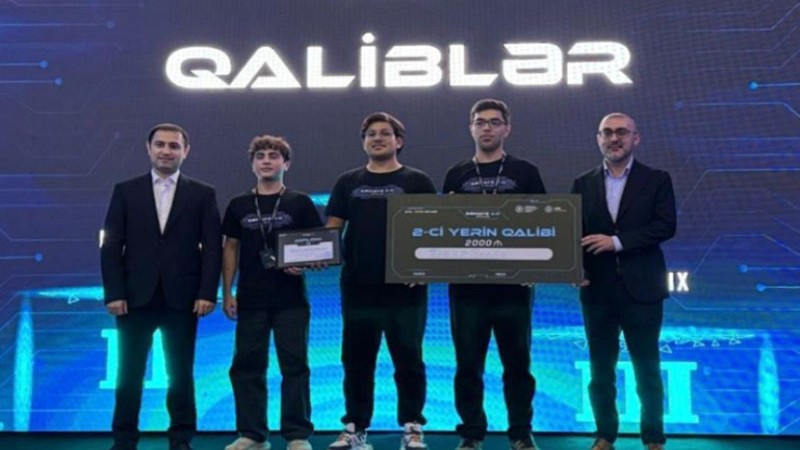 UNEC tələbələri hakatonlarda ardıcıl qələbələr qazanıblar