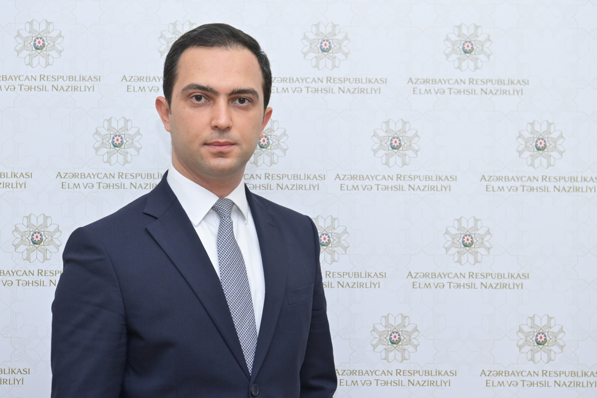 Elm və təhsil nazirinə yeni müşavir təyin olunub