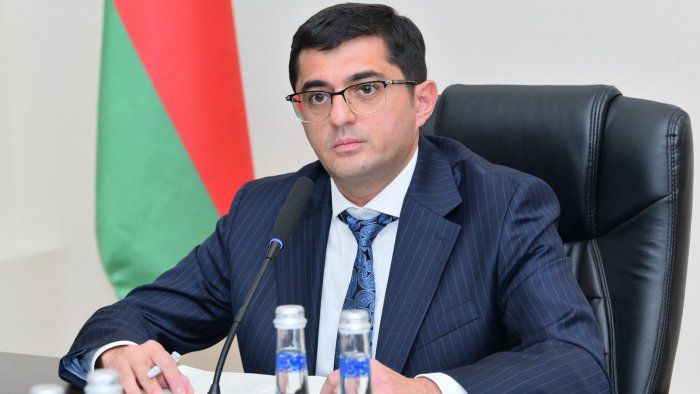 Rektor: Sənaye problemlərin həlli üçün elmi maliyyələşdirməlidir