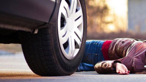 Qusarda avtomobil məktəbliləri vurub