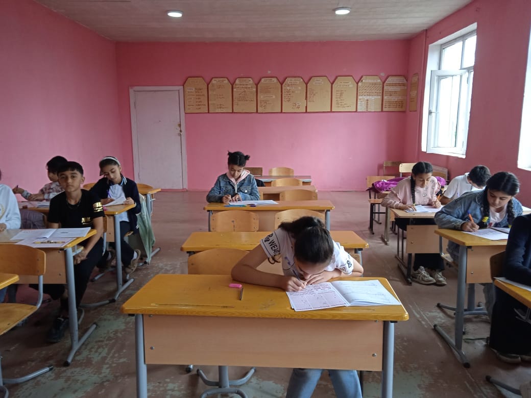 Salyanda iki məktəb yenidən inşa ediləcək