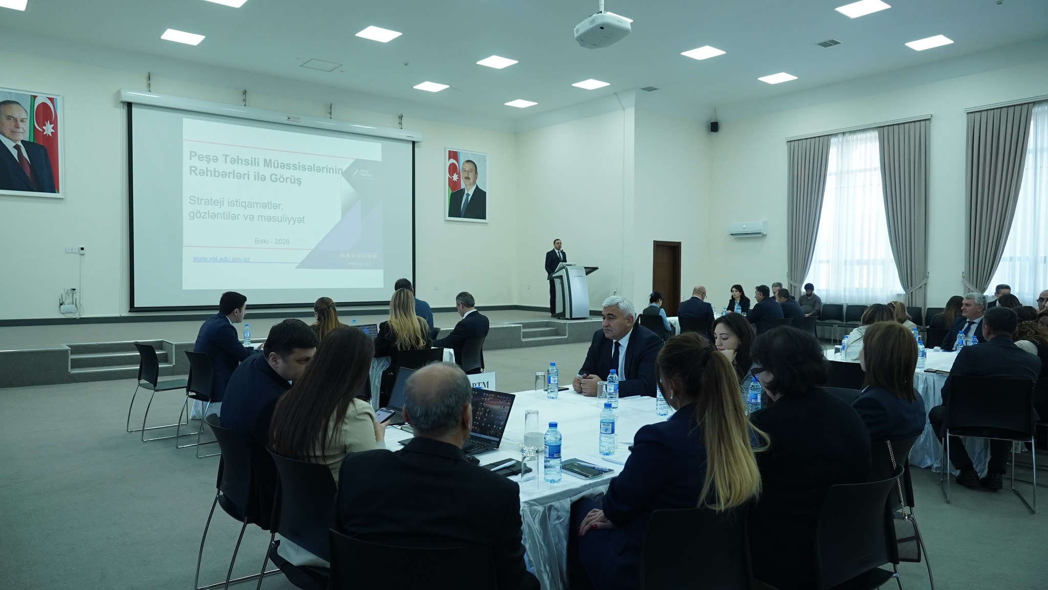 Peşə təhsili müəssisələrinin hesabatları dinlənilib