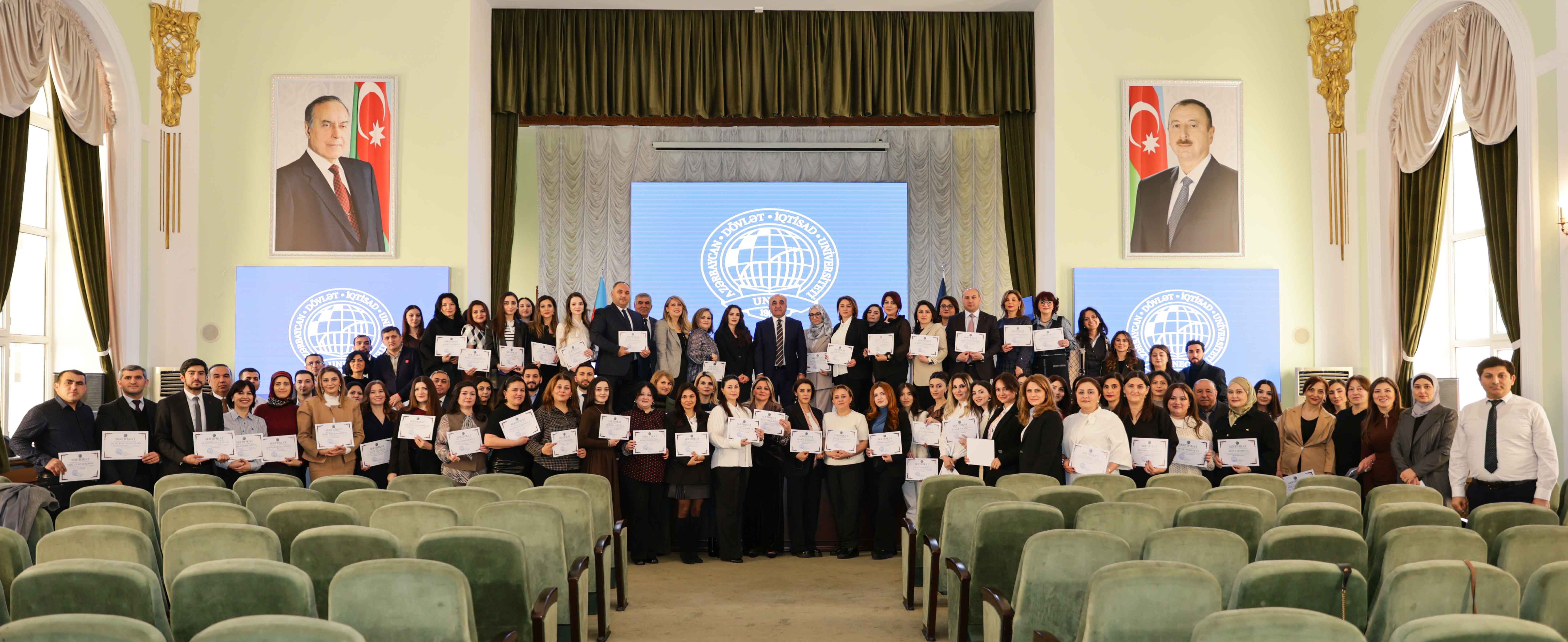 "Akademik İnkişaf və İnnovativ Tədris&rdquo; Təlim Proqramın ilk iştirakçılarına sertifikatlar verilib