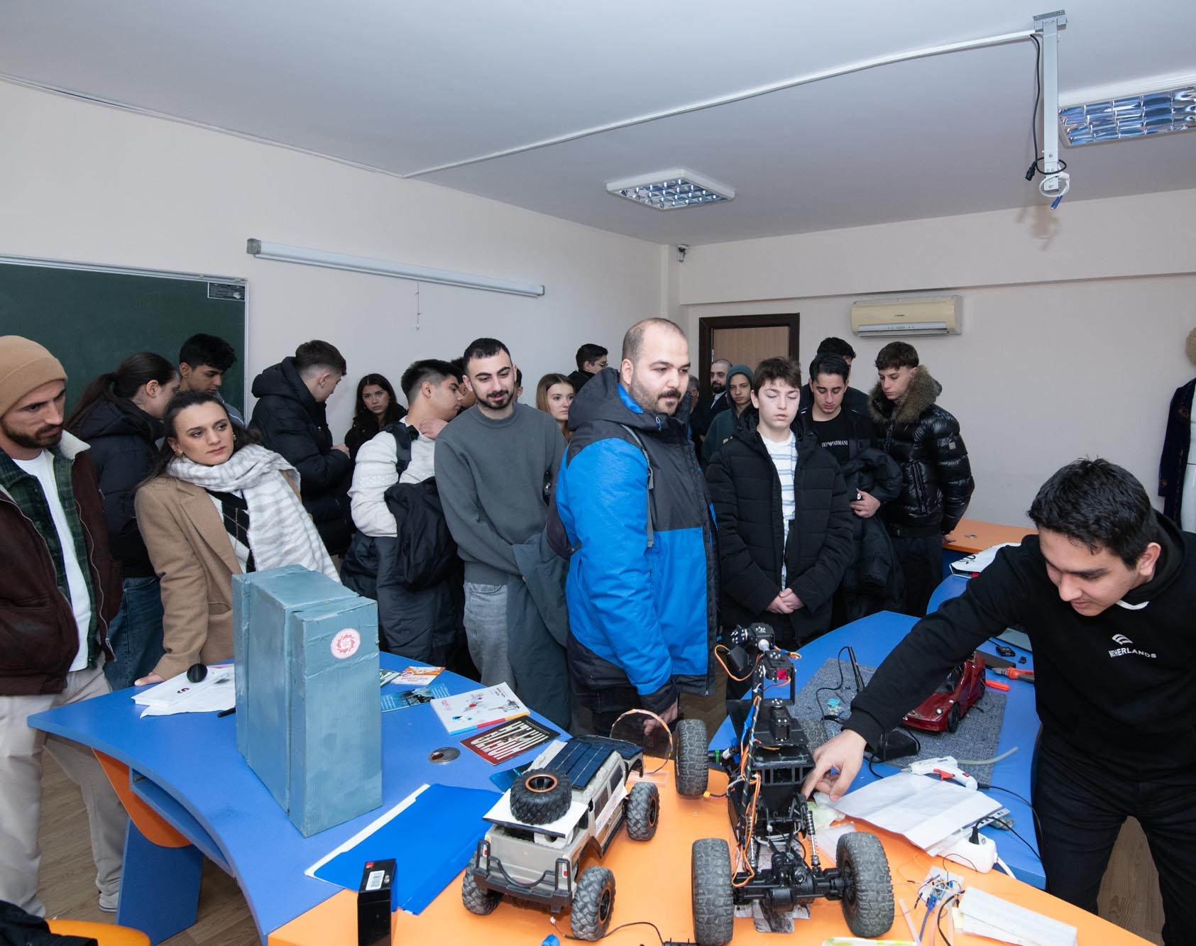 Türkiyəli müəllim və şagird heyəti BMU-da olub