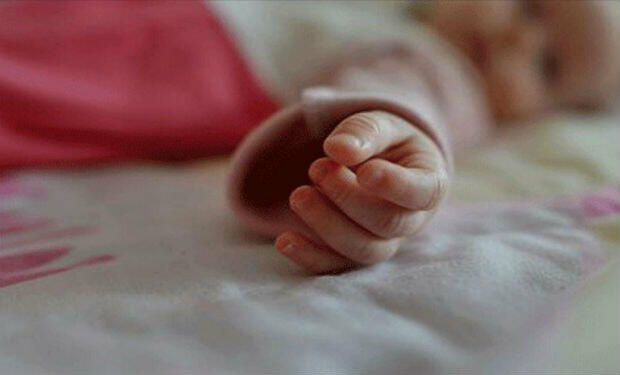 1 yaşlı uşaq evdə qəflətən ölüb