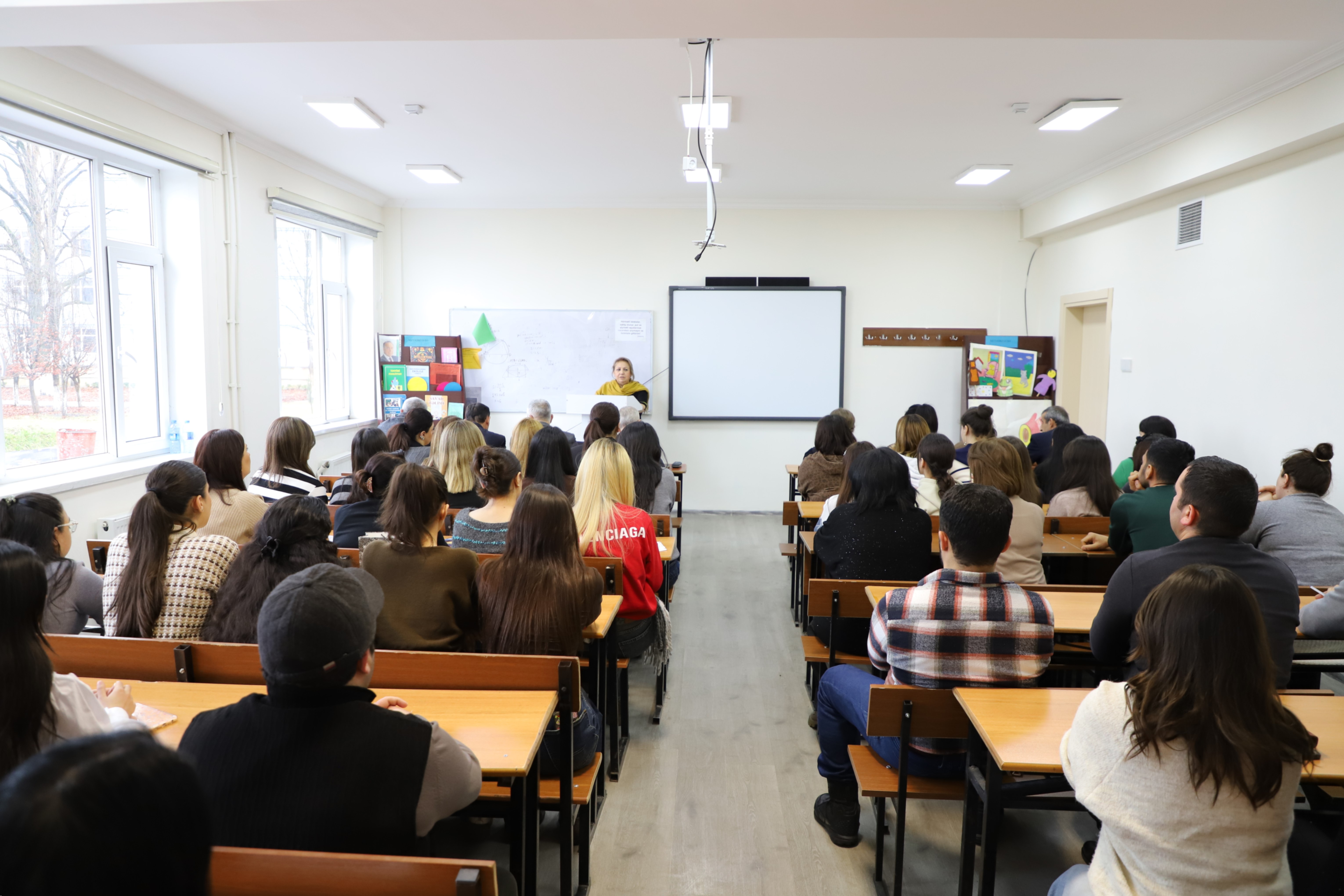 LDU-da növbəti infosessiya keçirilib