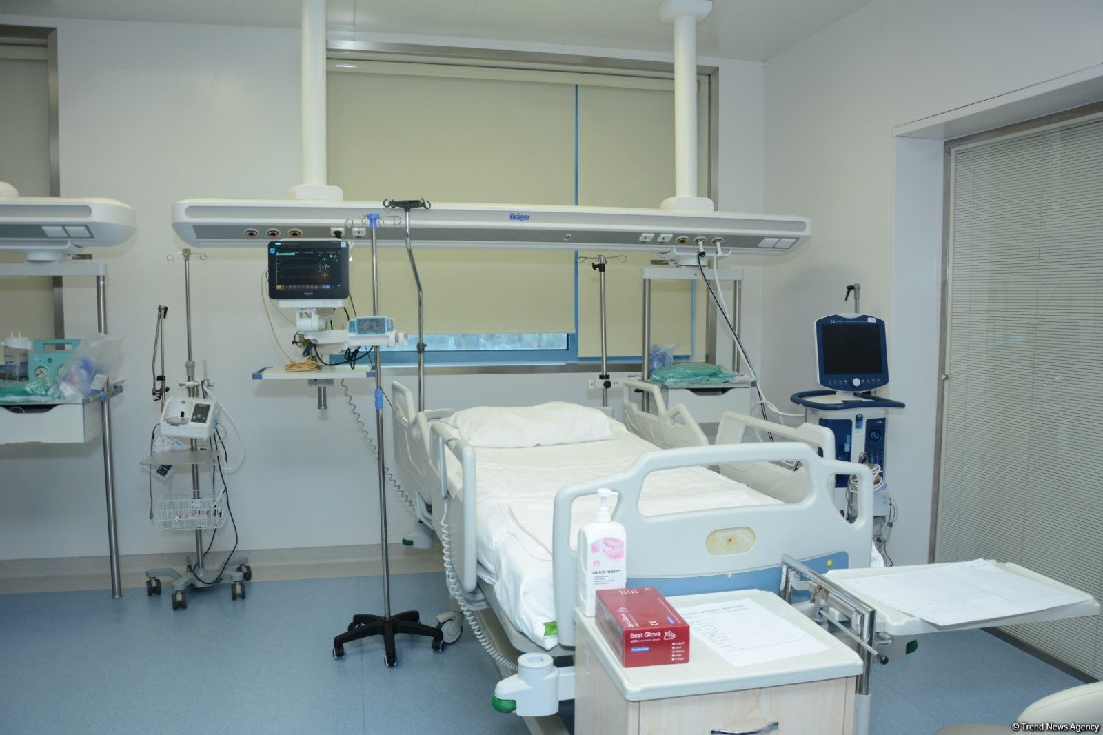 Güllələnən müəllim palataya&nbsp;köçürülüb