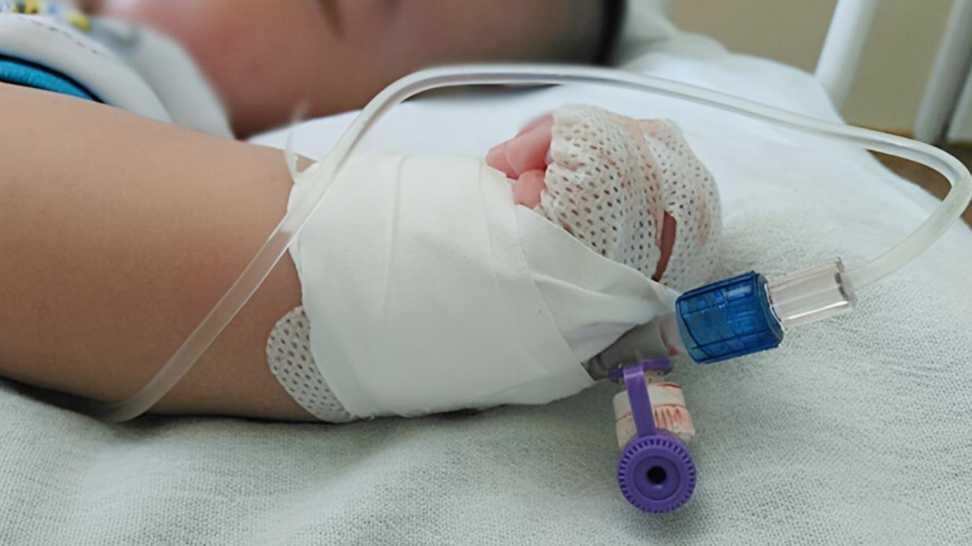 Ağcabədidə 19 bıçaq xəsarəti yetirilən uşağın SON DURUMU