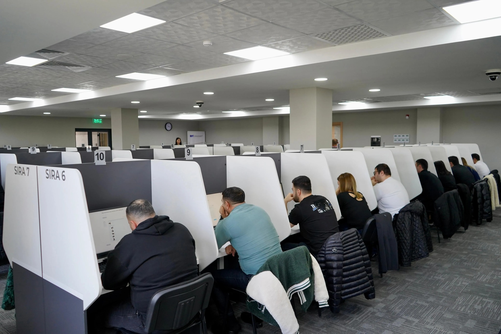 Doktorantura imtahanında 1 nəfər kənarlaşdırıldı