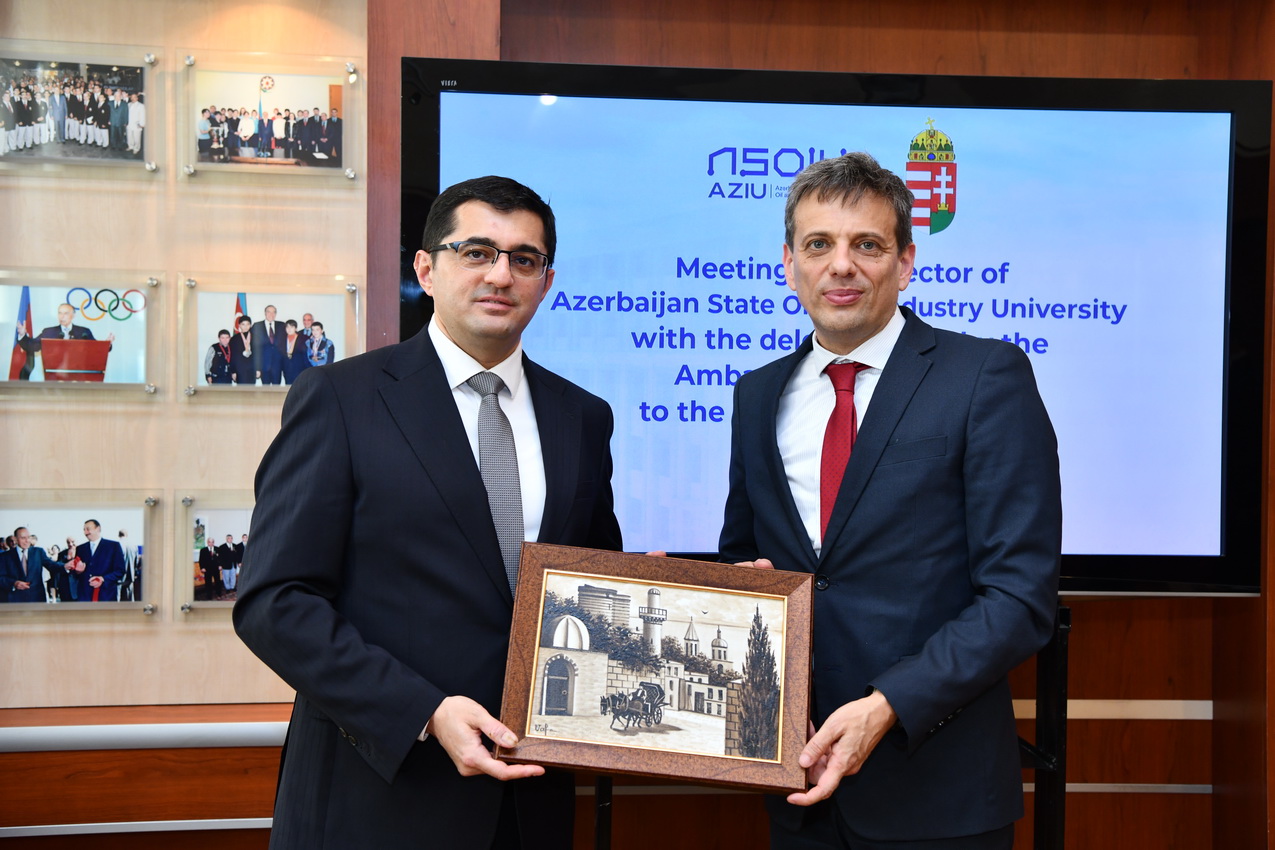 Macarıstanın Azərbaycandakı səfirin&nbsp;nümayəndələri ADNSU-da&nbsp;