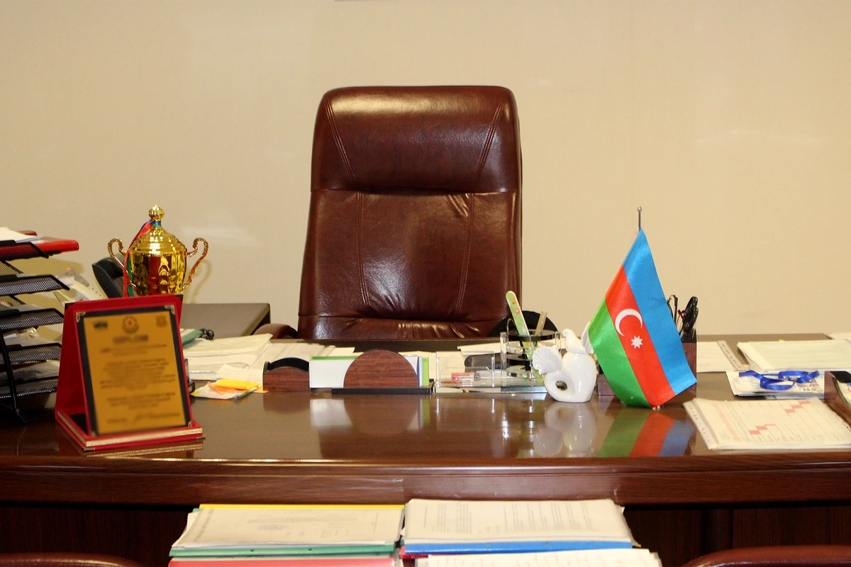 Bakıda 42 təhsil müəssisəsinə yeni direktor TƏYİN OLUNUB