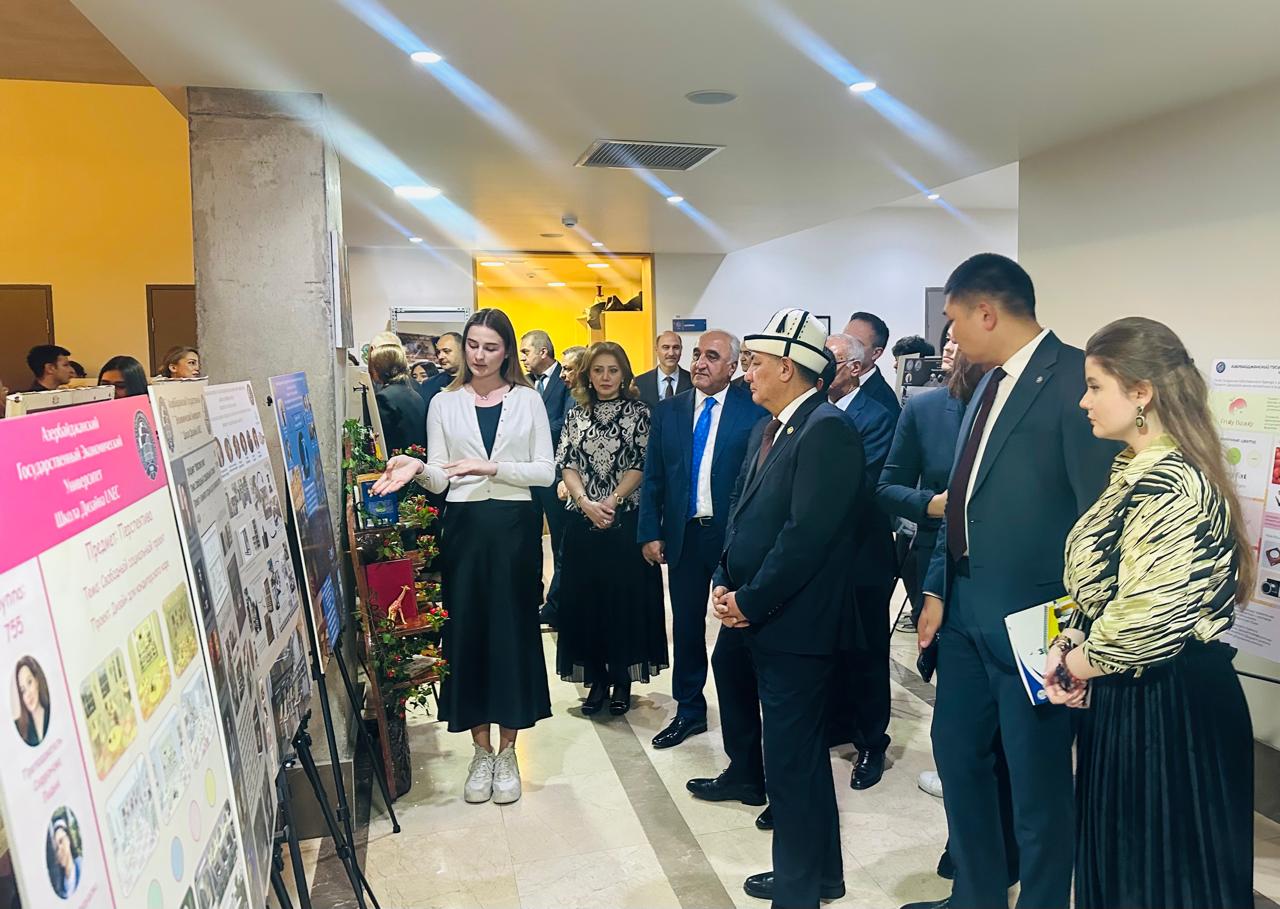 UNEC Dizayn Məktəbində II hesabat-sərgisi&nbsp;keçirilib