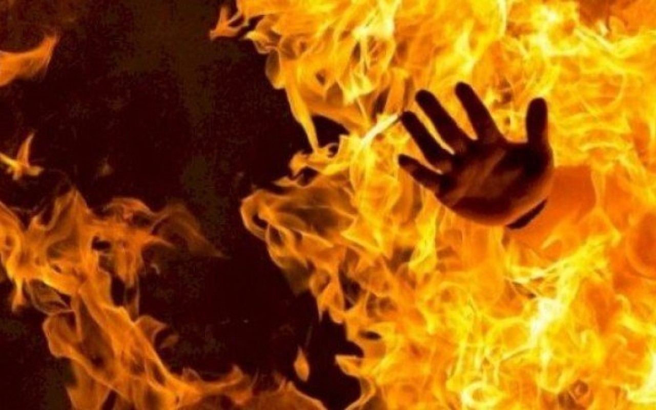 Azərbaycanla sərhəddə faciə:&nbsp;əmiuşaqları yanaraq ölüb