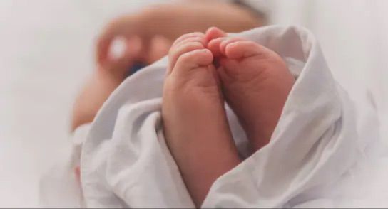 10‑cu sinif şagirdi imtahan zamanı uşaq dünyaya gətirdi