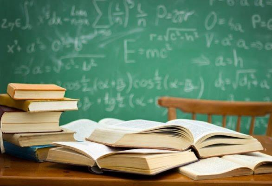 Növbəti tədris ilindən yeni&nbsp;kurikulum tətbiq olunacaq