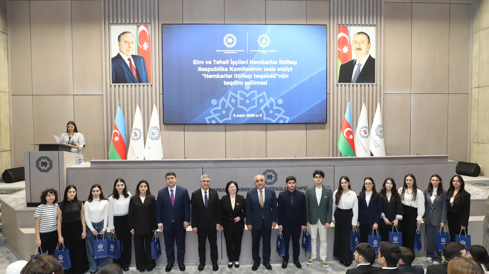 250 tələbəyə &ldquo;Həmkarlar ittifaqı təqaüdü&rdquo; təqdim olunub