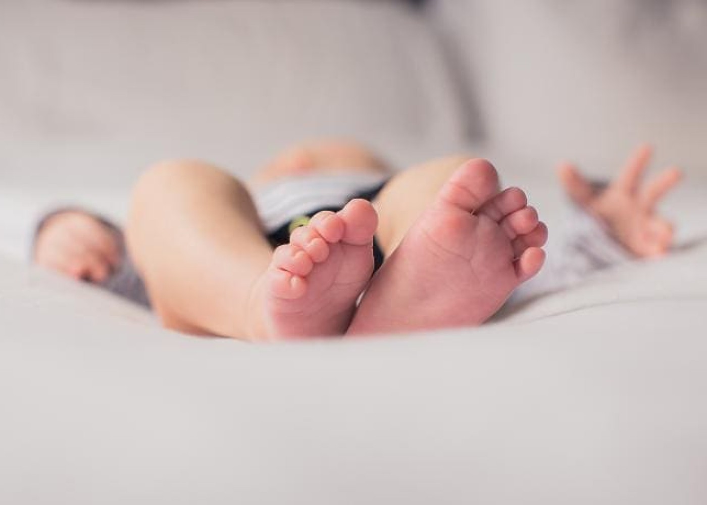 Gəncədə qadın evdə ölü uşaq doğub