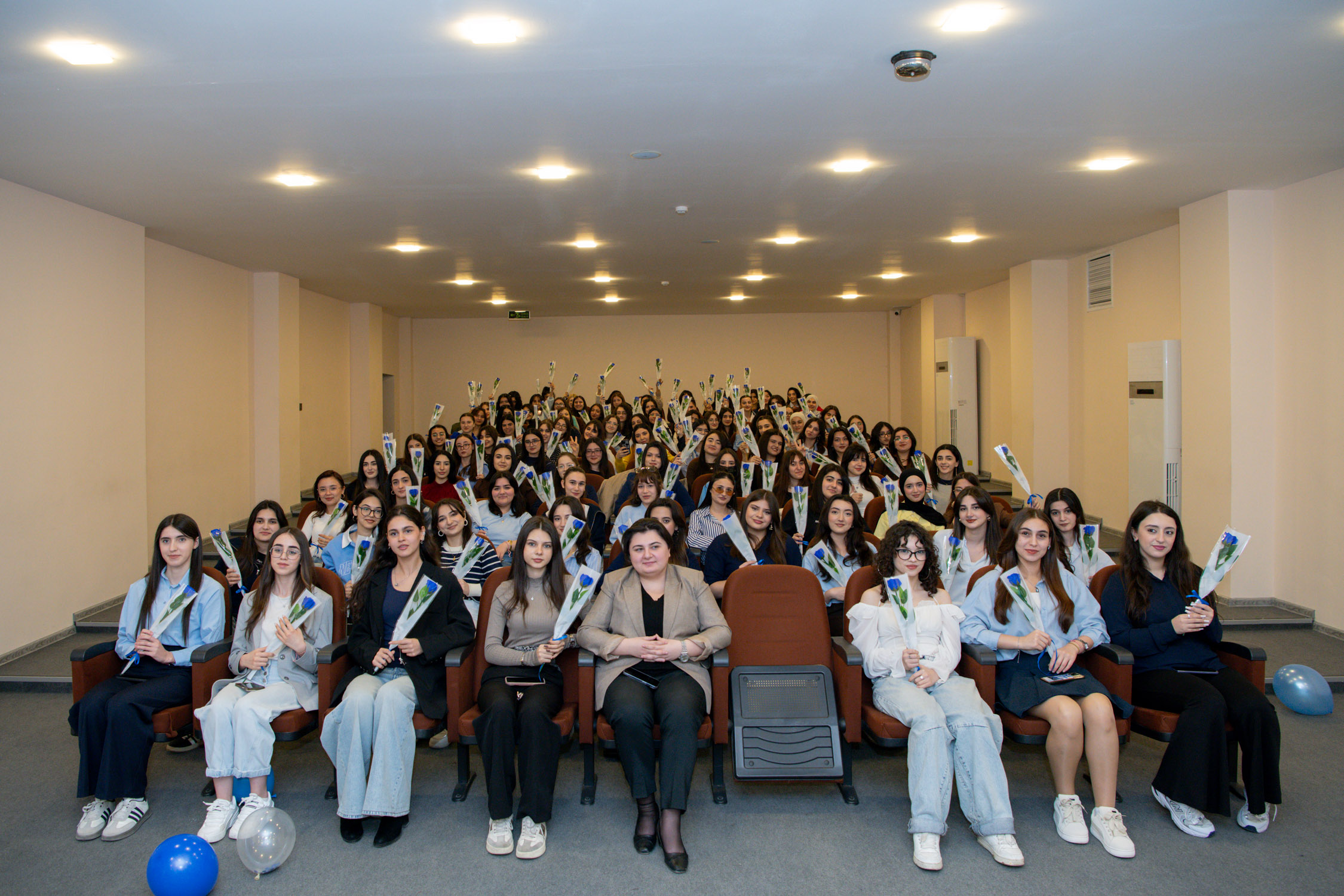 BMU THİK Qadınlar Günü münasibətilə tədbir keçirib