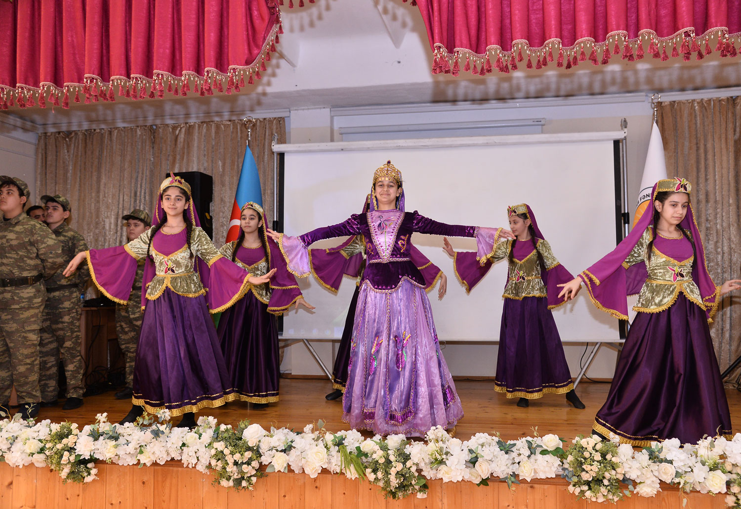 &ldquo;Məktəb ictimai müzakirədə&rdquo; layihəsi çərçivəsində görüş keçirilib