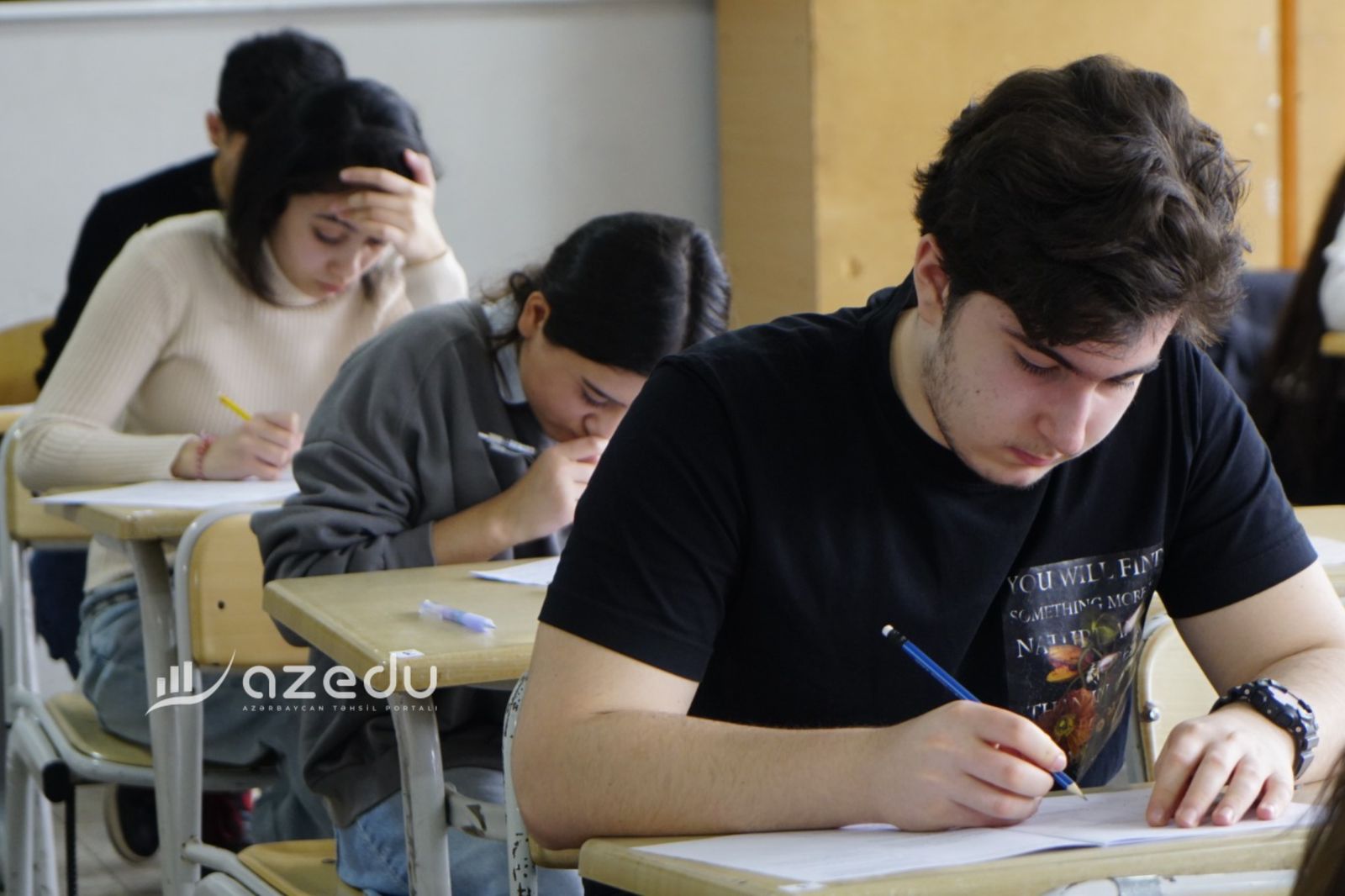 DİM-dən imtahanın çətin olması ilə bağlı iddialara&nbsp;REAKSİYA&nbsp;