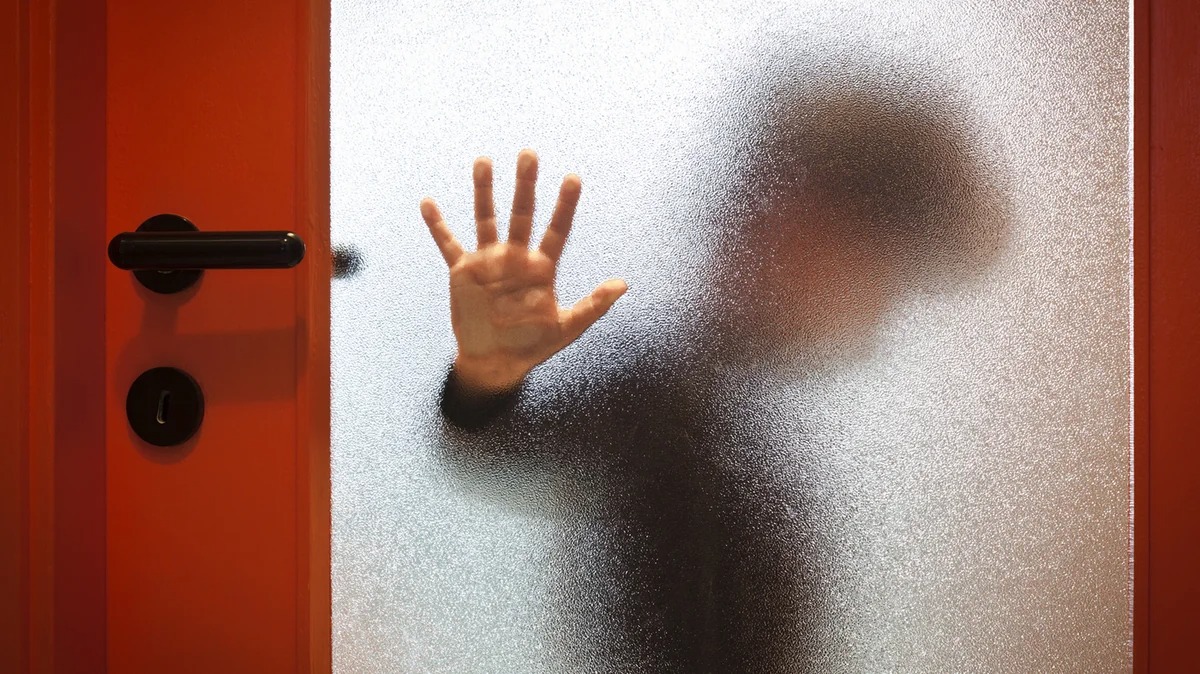 Uşağa tərbiyə məqsədilə zorakılıq göstərən şəxs cərimə olunacaq