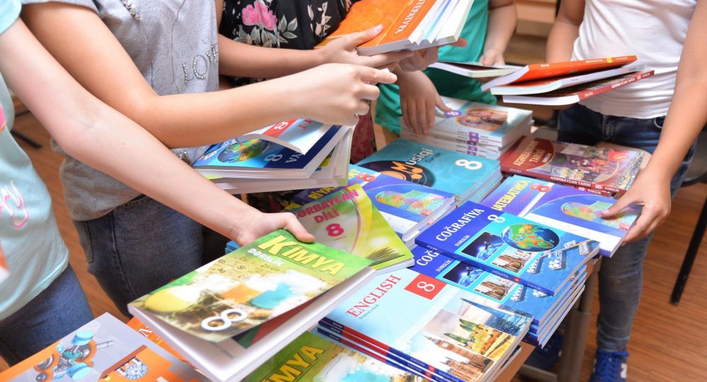 24 yeni dərslik hazırlanır