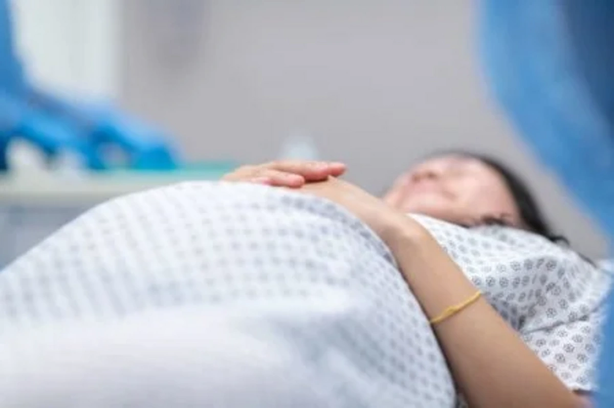 Tərtərdə 19 yaşlı qadın doğuş zamanı öldü