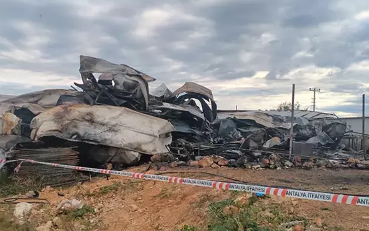 Türkiyədə ailə faciəsi&nbsp;- Ana və 5 uşağı yanaraq ölüb