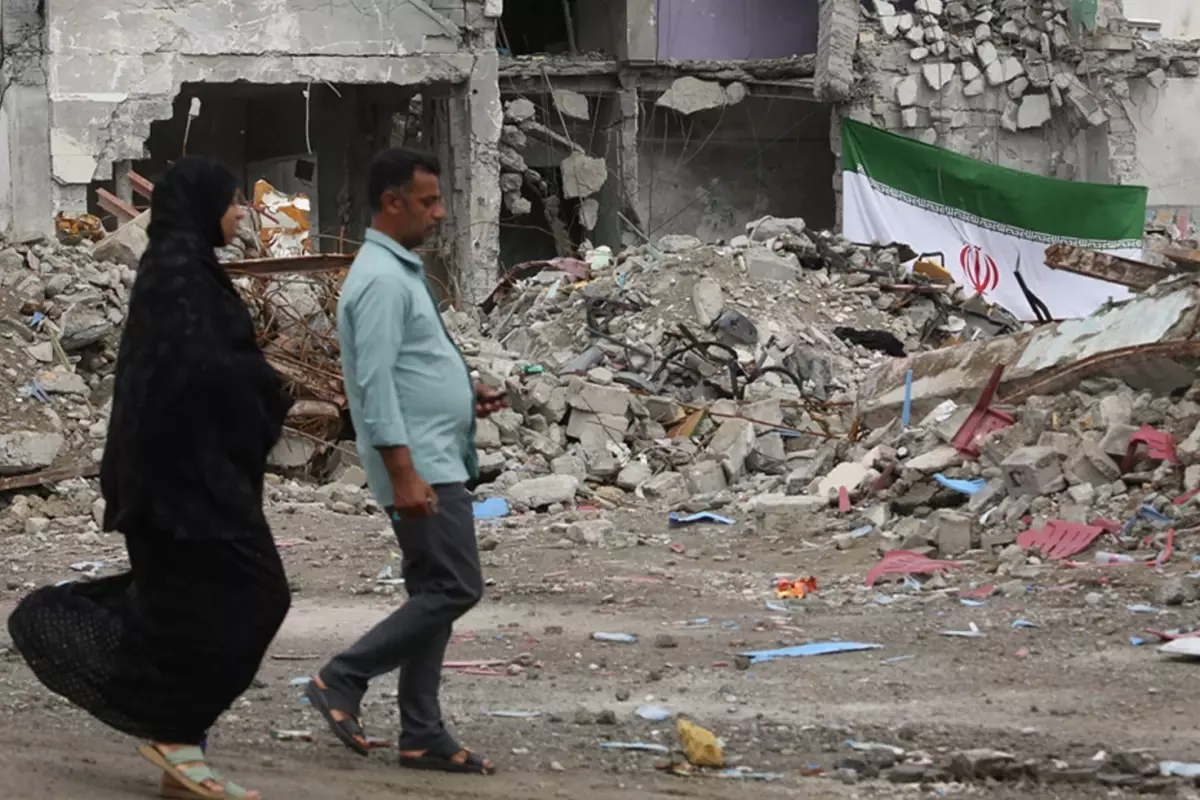 İranda hücumların acı nəticələri: 210 uşaq həyatını itirib, 1510-u yaralanıb