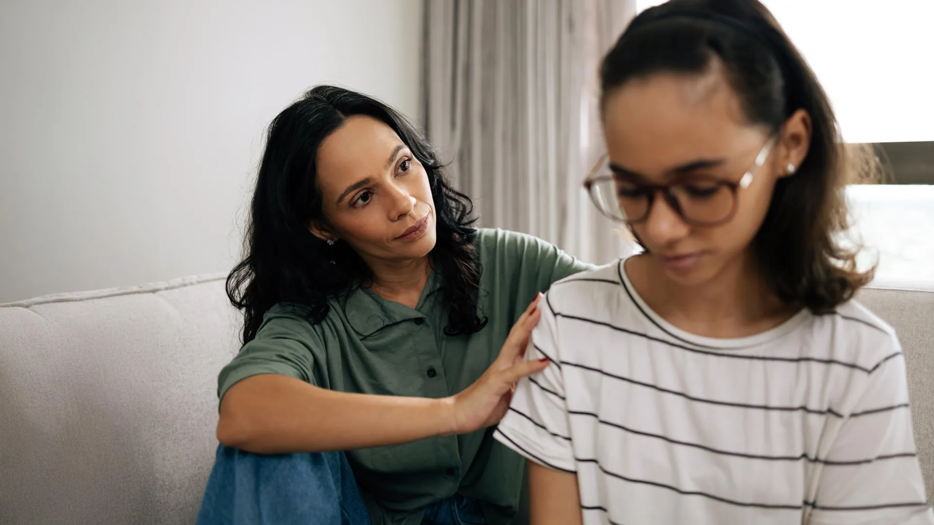 Yeniyetmələrin qidalanması psixi sağlamlığa təsir edə bilər