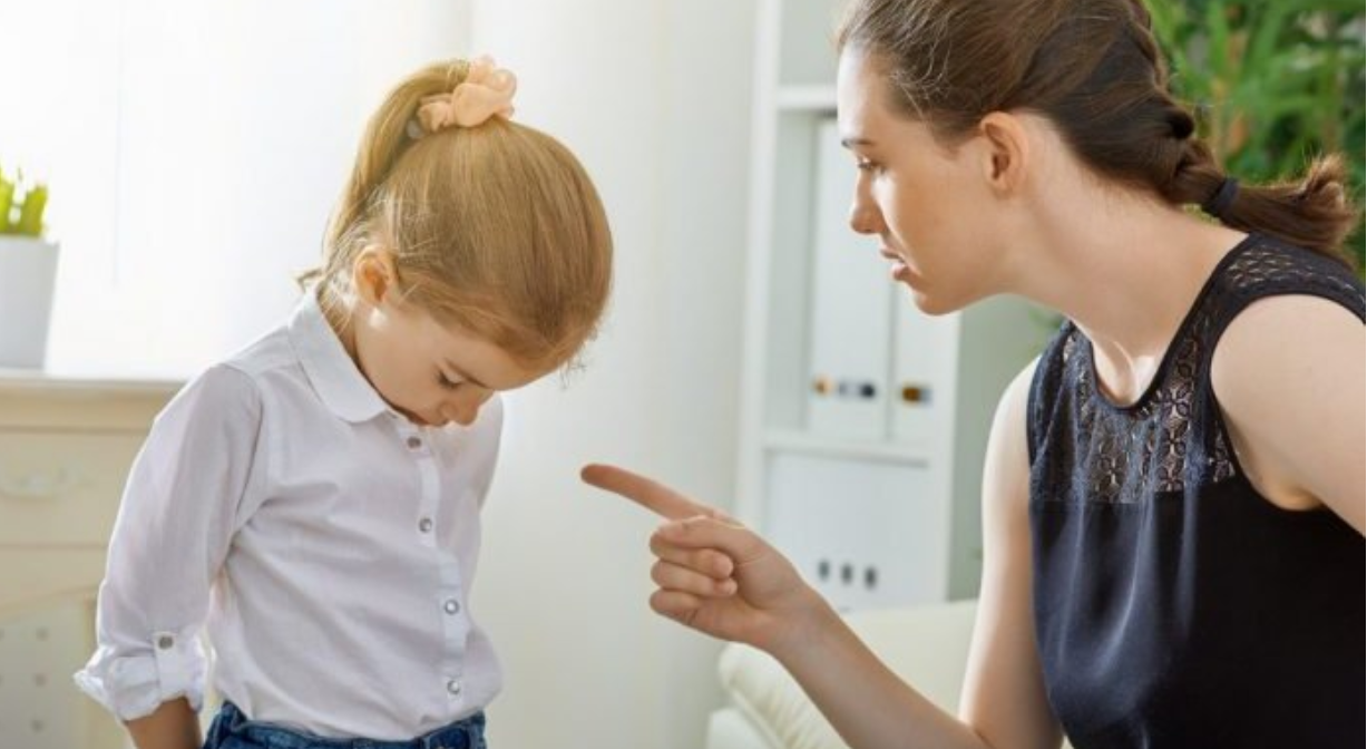Cəza üsulu uşaqların psixologiyasını məhv edə bilər