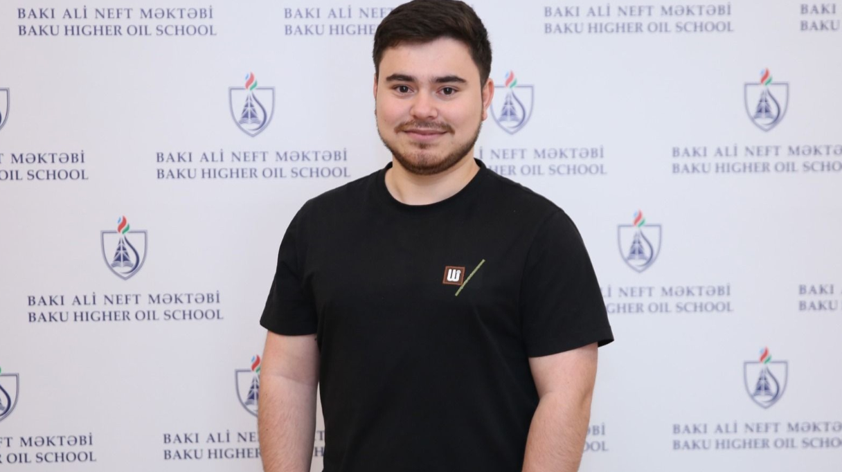 Tələbə&nbsp;dünyanın ən yaxşı&nbsp;universitetinə qəbul olunub