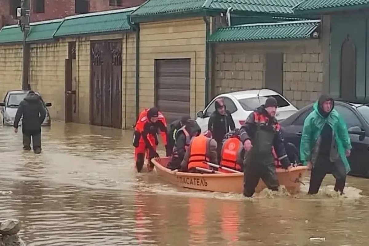 Dağıstanda gənc qadın və uşaq daşqında həlak olub