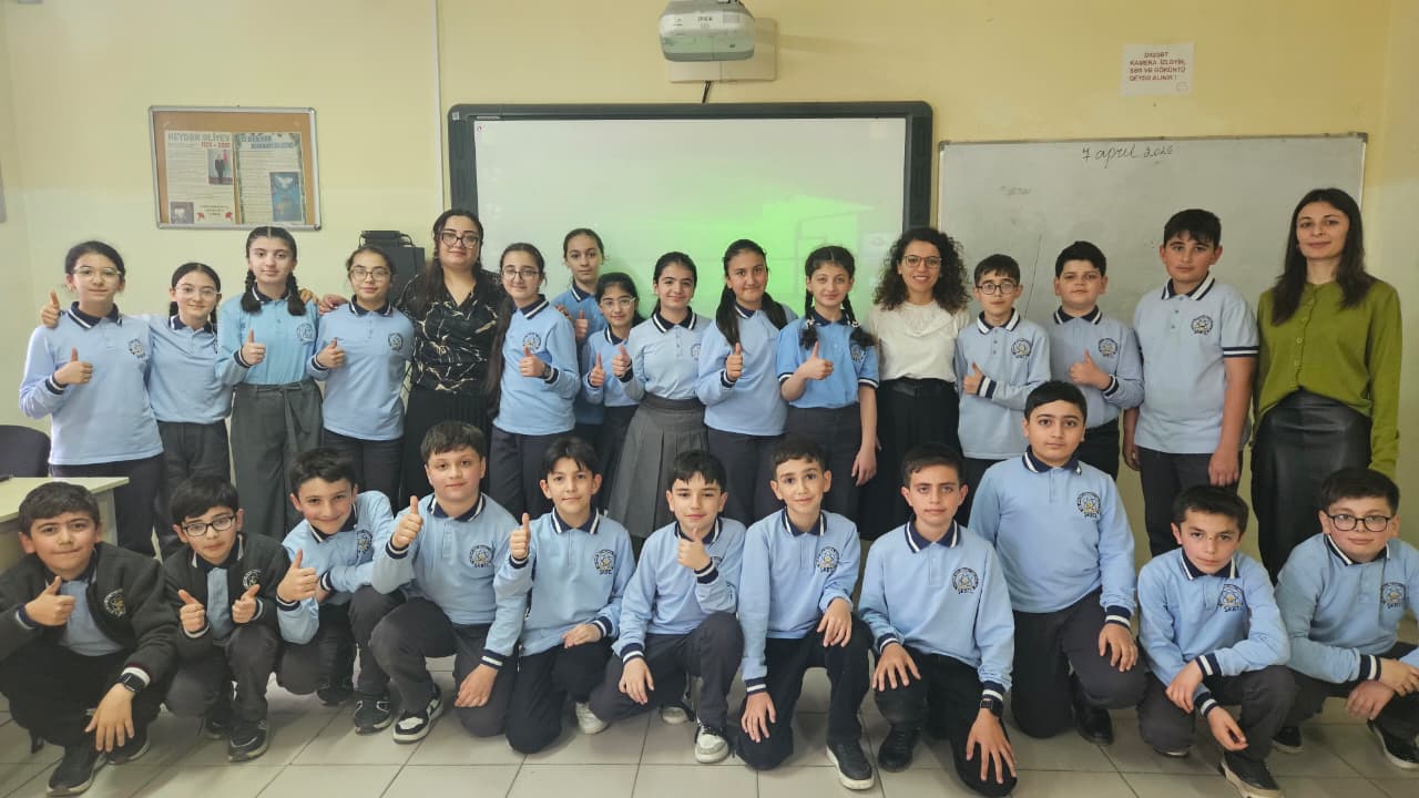 Şəki liseyində rekord nəticə: bir sinfin bütün şagirdləri müsabiqədə UĞUR QAZANDI&nbsp;