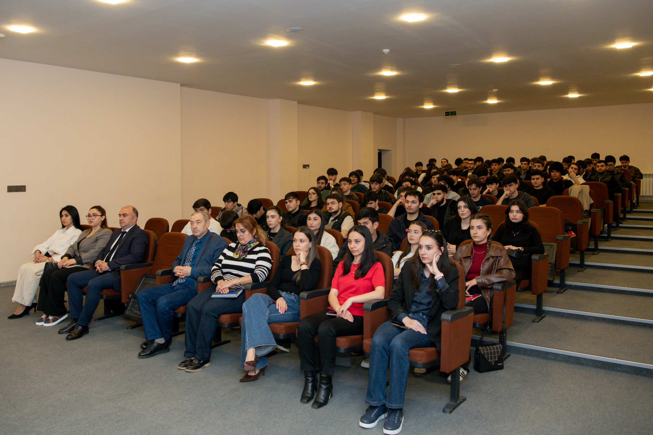 BMU-da tələbələr üçün logistika mövzusunda təlim