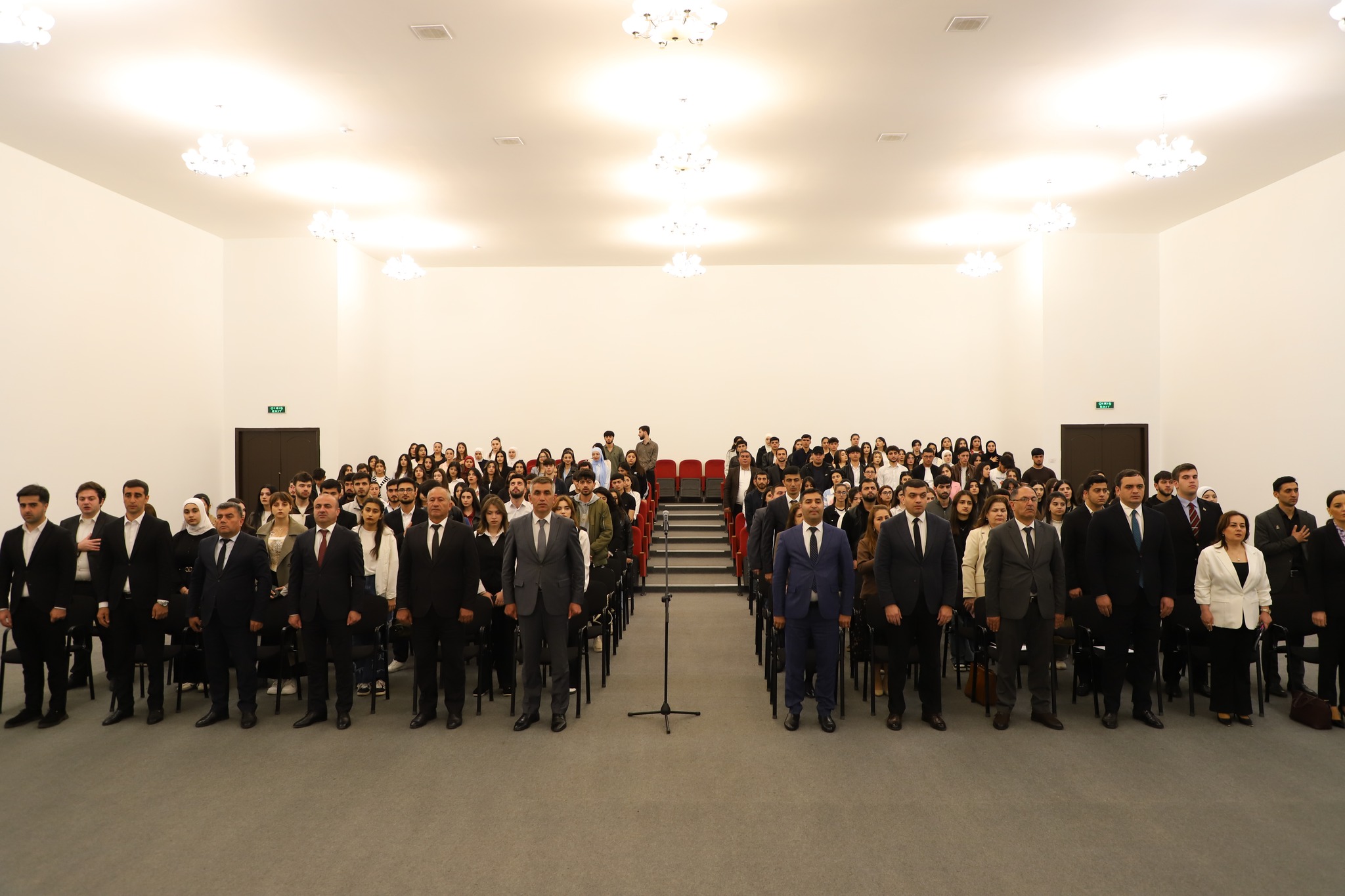 LDU-da &ldquo;Süni intellektlə gələcəyə baxış&rdquo; adlı forum keçirilib