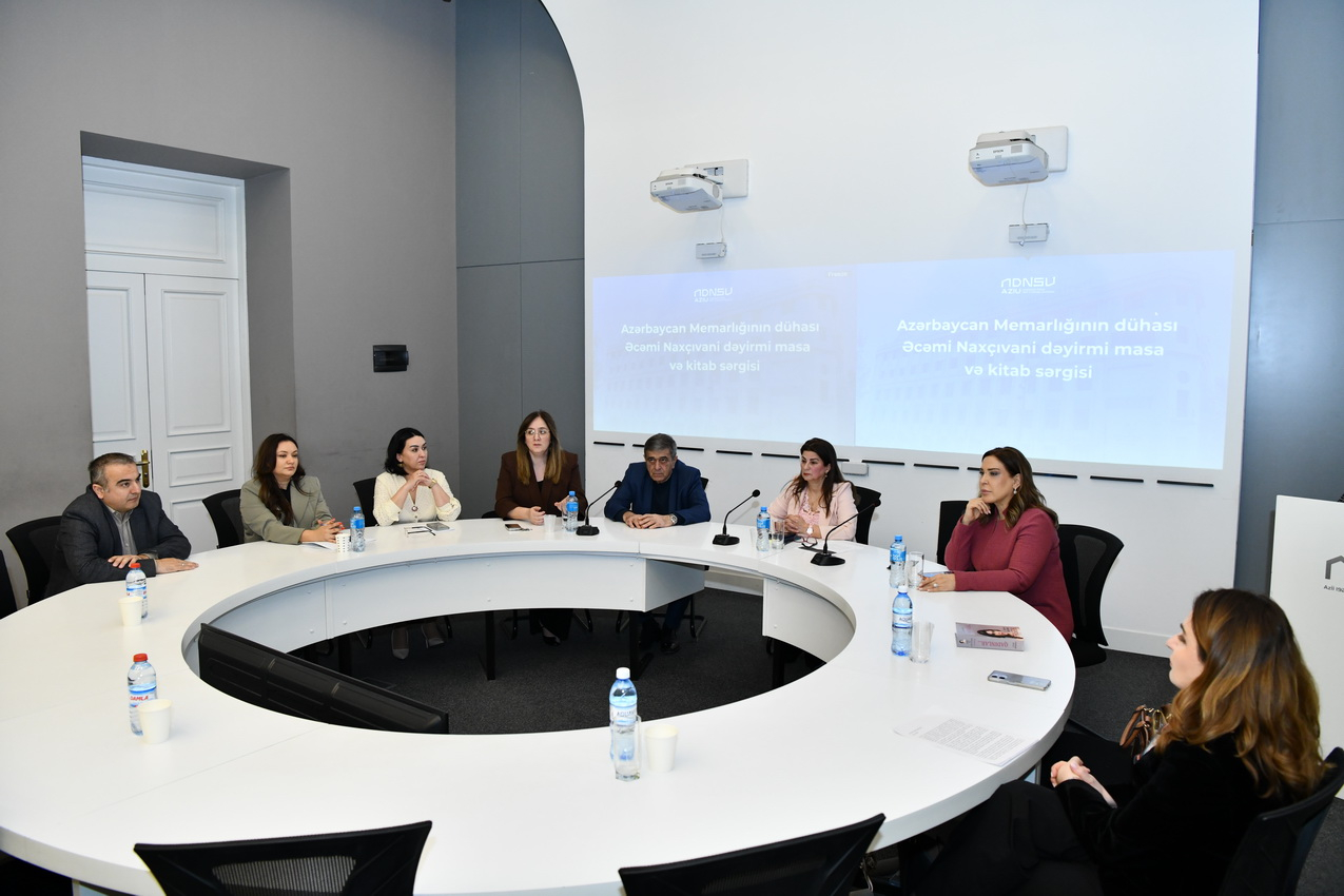 ADNSU-da&nbsp;dəyirmi&nbsp;masa və kitab sərgisi keçirilib