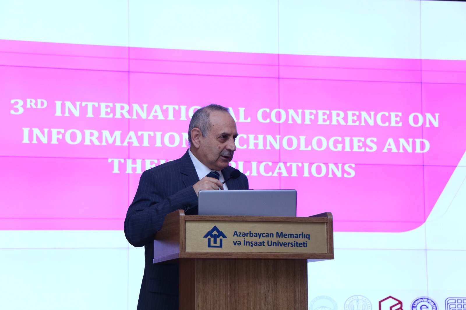 AzMİU-da &ldquo;İnformasiya Texnologiyaları üzrə III Beynəlxalq Konfrans&rdquo; başladı