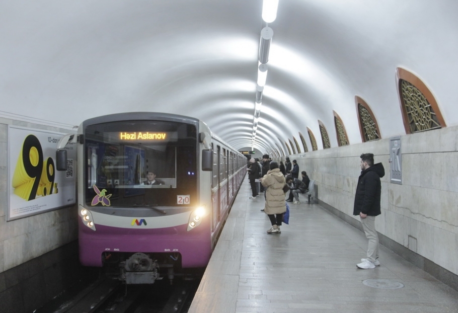 Metroda qatarların hərəkəti tam bərpa olunub