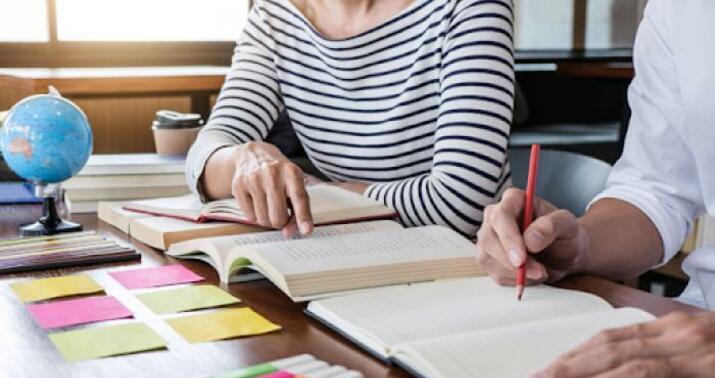 İmtahanlarda repetitorsuz yüksək bal toplayanlar&nbsp;AZ DEYİL