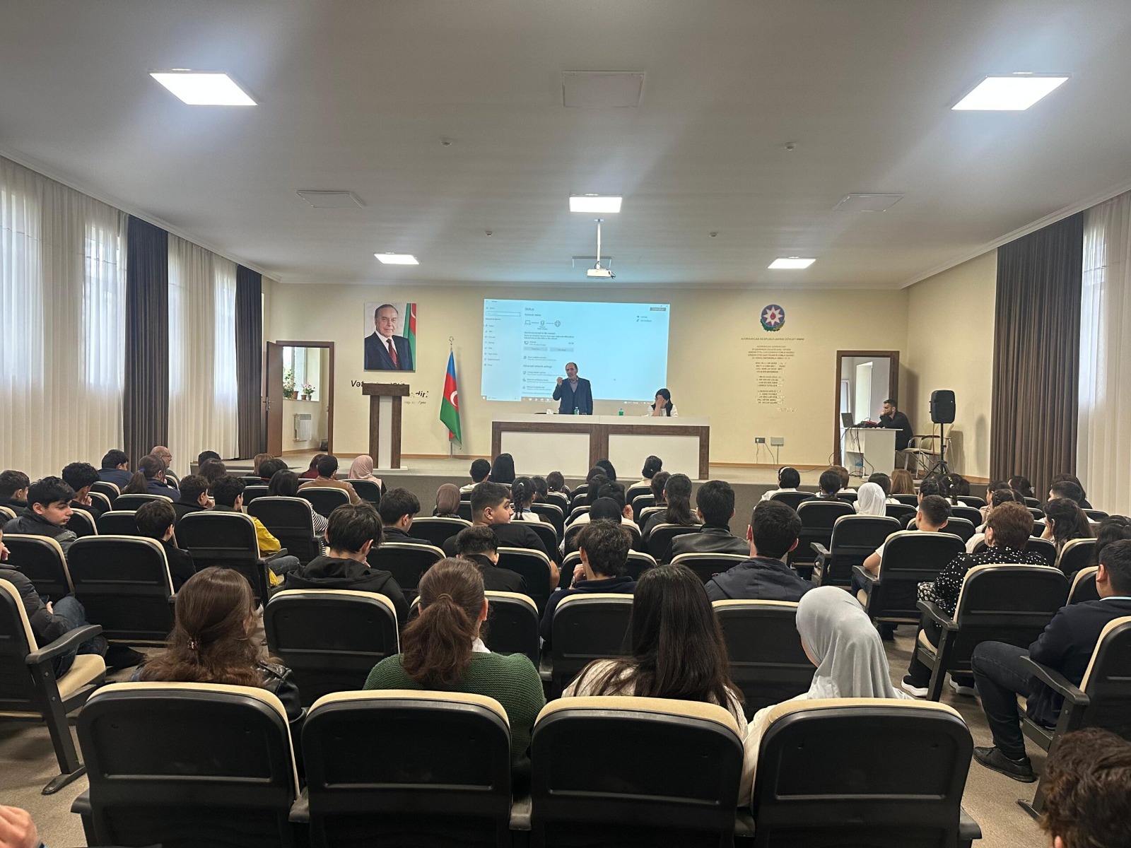 Məktəblərdə narkomaniya əleyhinə maarifləndirici görüşlər keçirilib