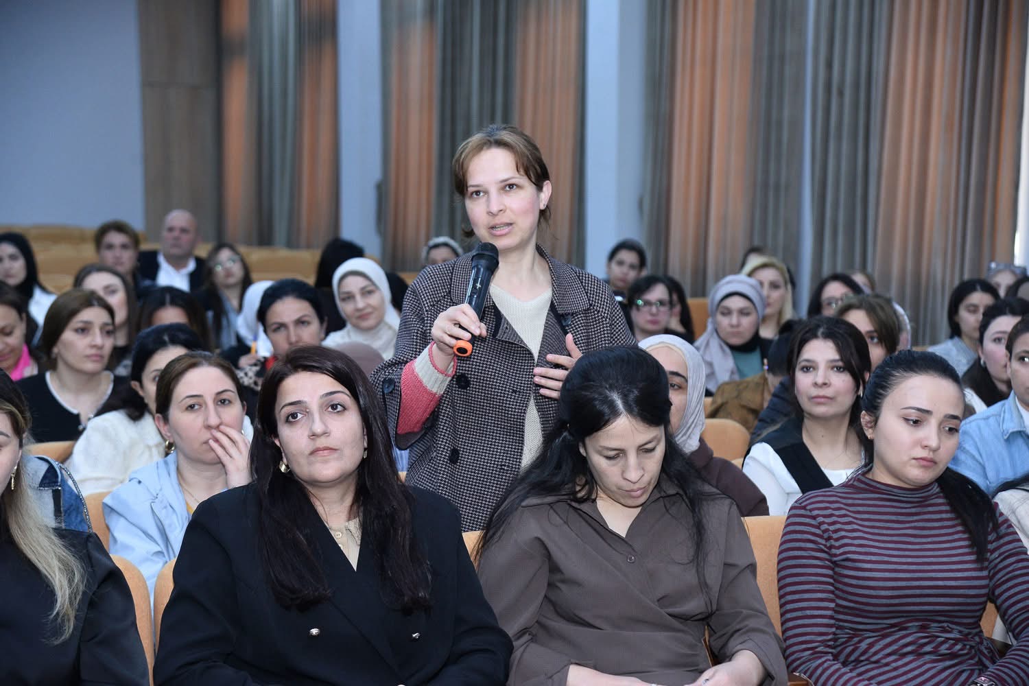 Valideyn-məktəb əməkdaşlığına yeni baxış