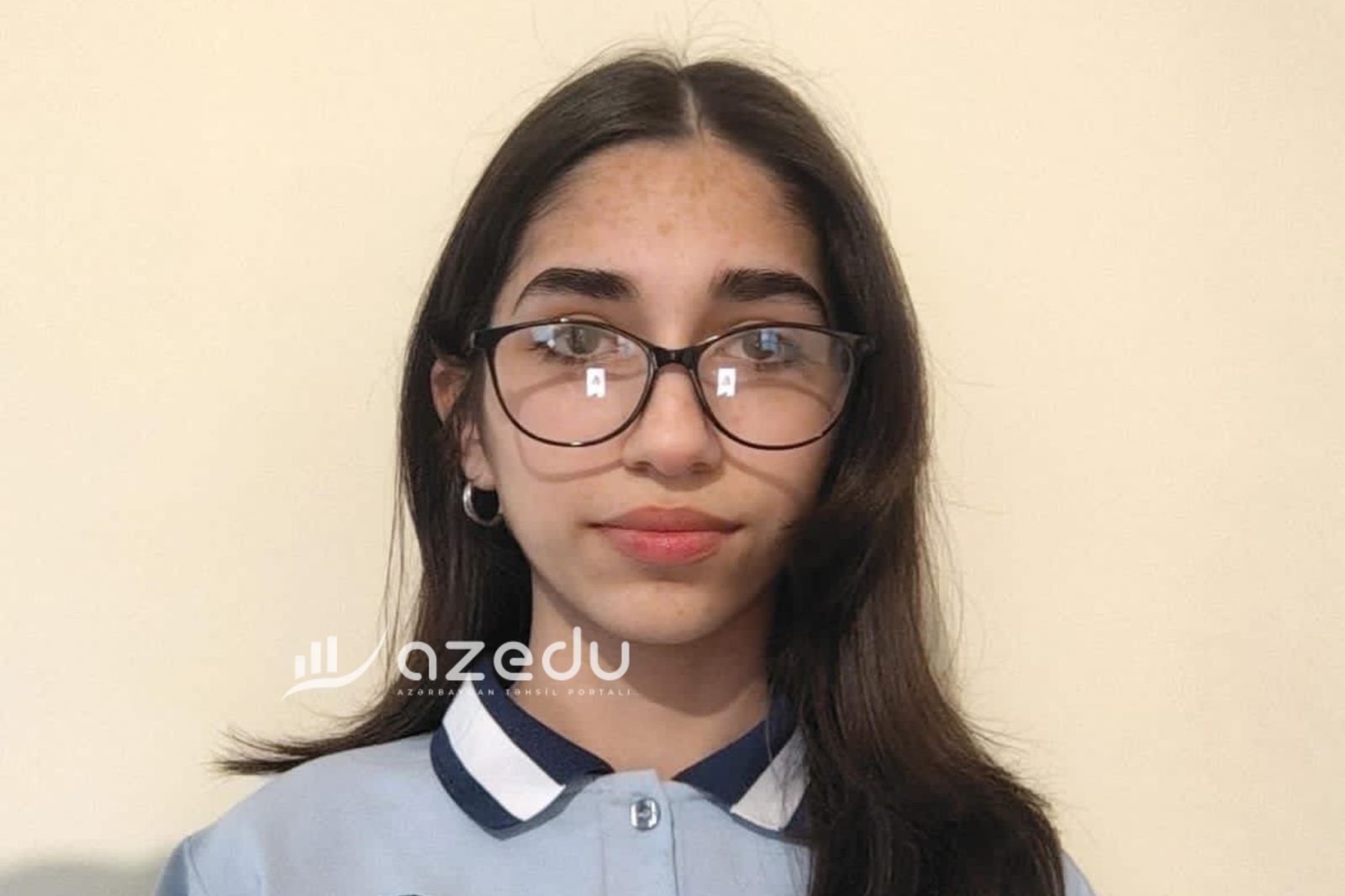 &ldquo;Gündə 3-4 saat dərs oxuyurdum&rdquo; - maksimum bal toplayan Aysu