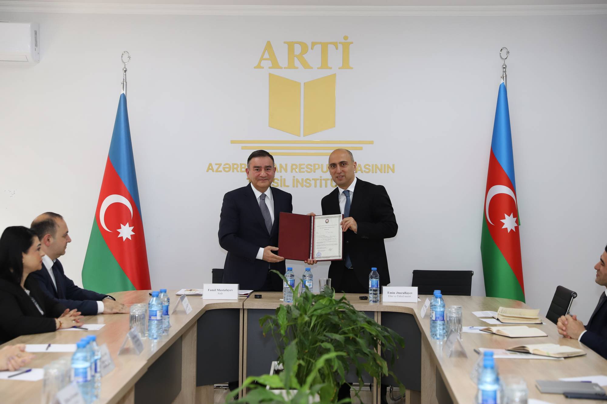 Təhsil İnstitutu akkreditasiyadan keçib