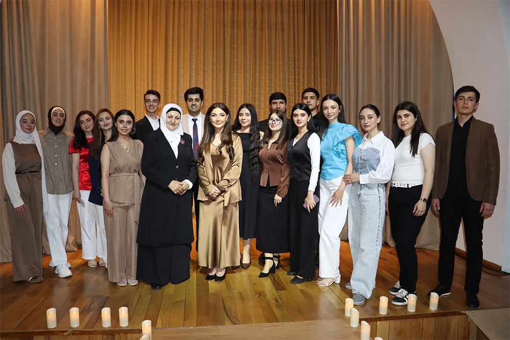 Azərbaycan Universiteti xeyriyyə konserti təşkil edib