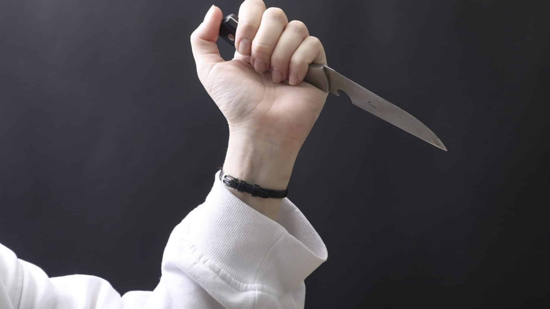 Yeniyetmələr arasında dava - 1 nəfər bıçaqlanıb