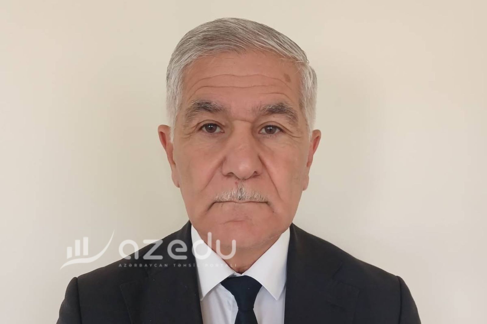 33 ildir çalışan 64 yaşlı müəllim sertifikasiyada yüksək nəticə TOPLADI