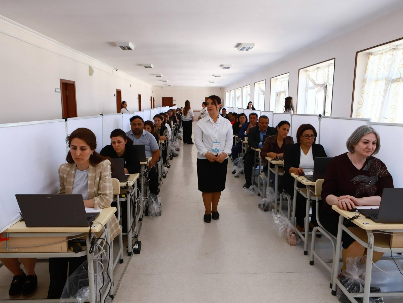 Naxçıvanda sertifikatlaşdırmanın ikinci dövriyyəsi üzrə imtahanlar bitib