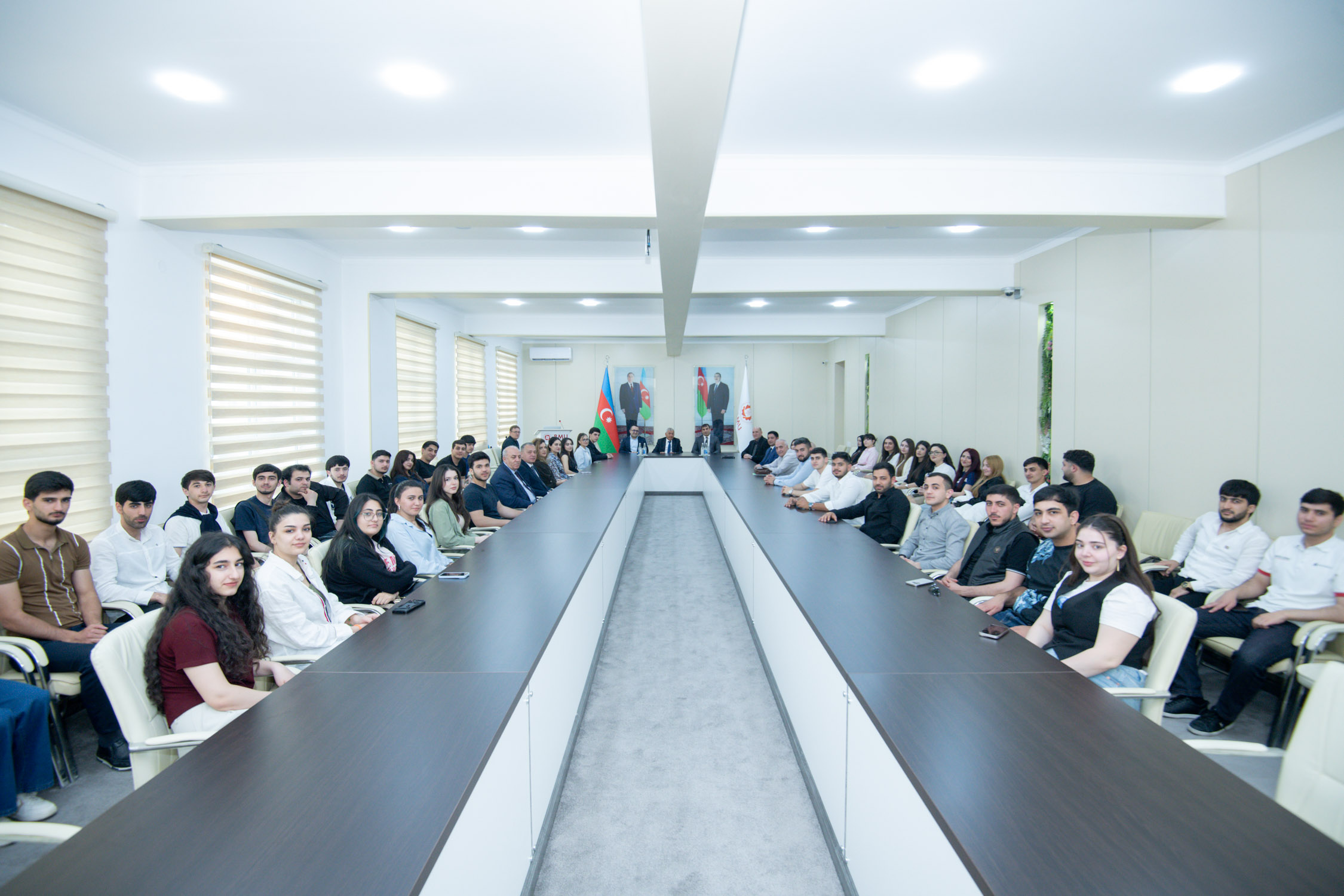 BMU-da Almaniyada fəaliyyət göstərən mütəxəssisin iştirakı ilə seminar